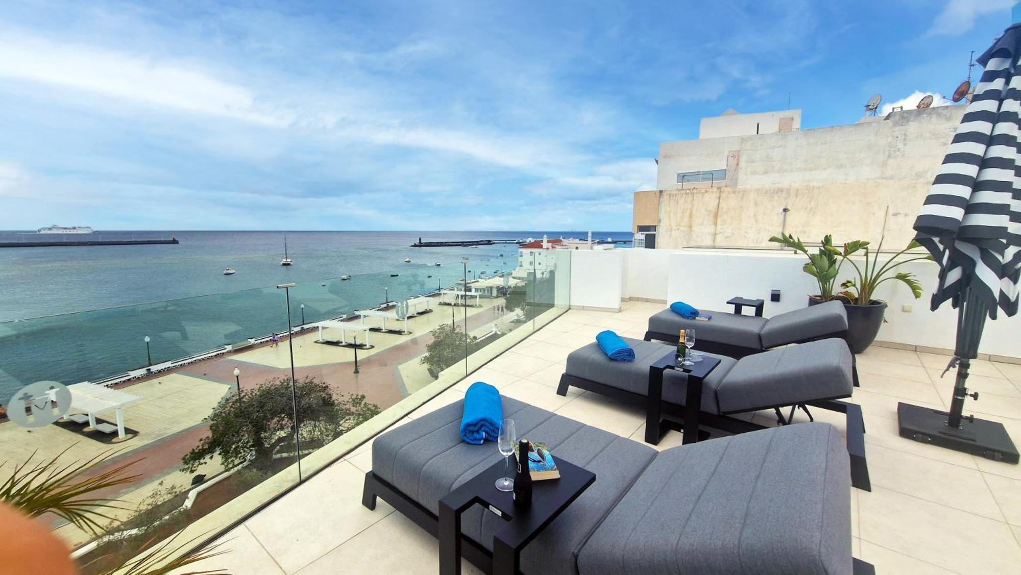 Blue Marina Suites - Boutique Apartments อาร์เรซิเฟ ภายนอก รูปภาพ